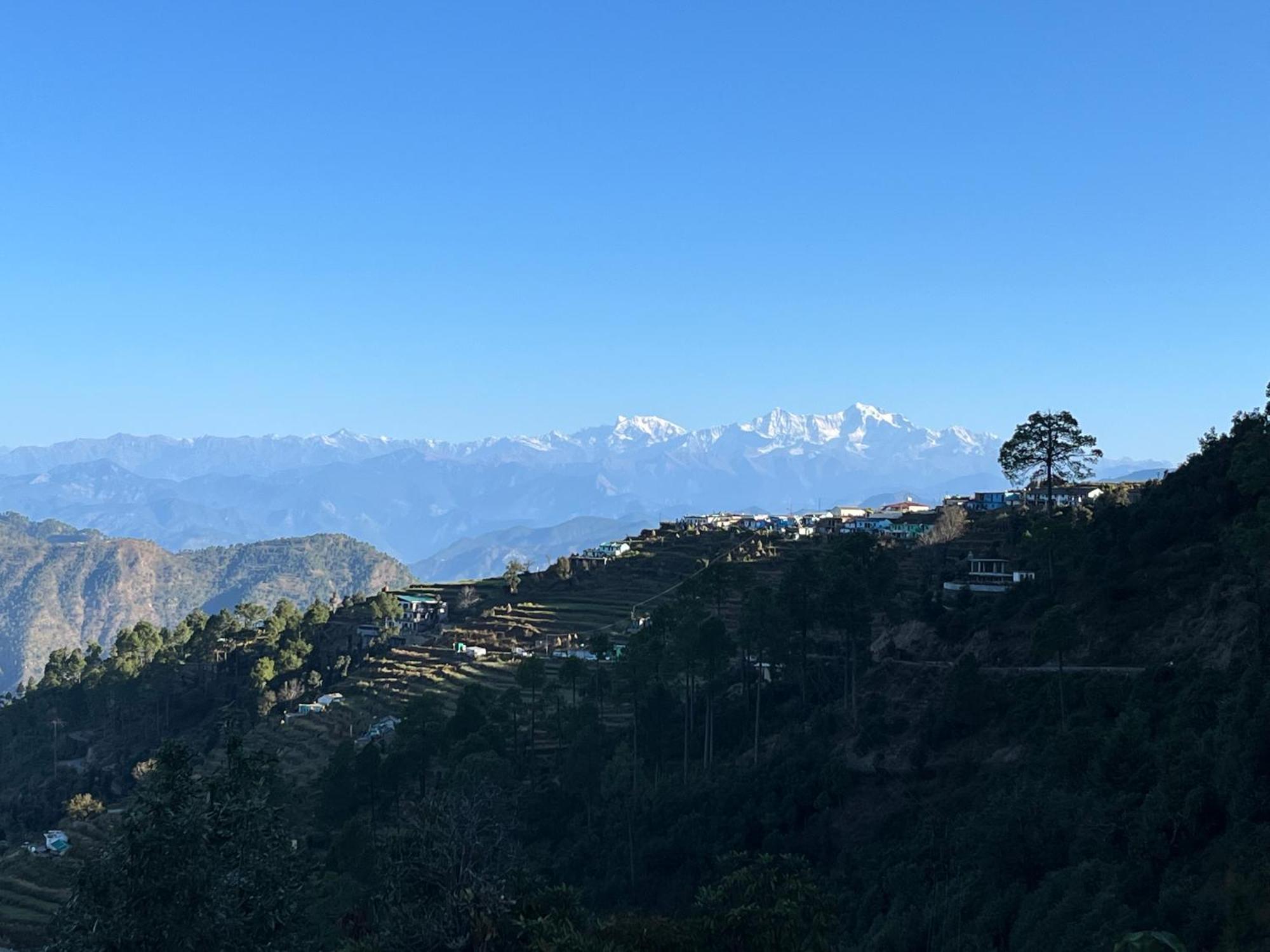 Himalayan Hill Top Resort Kanatal Extérieur photo