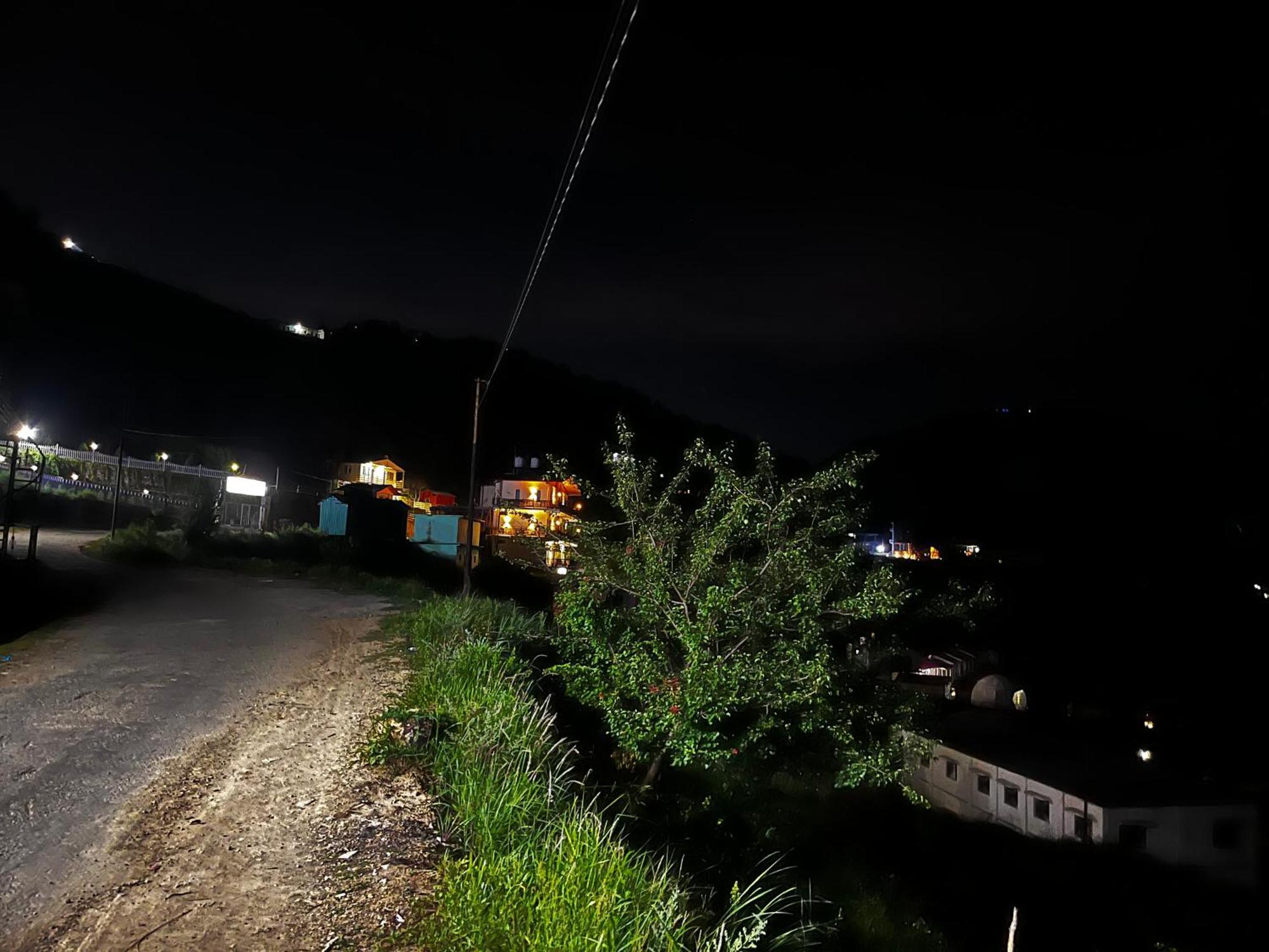 Himalayan Hill Top Resort Kanatal Extérieur photo